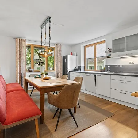 Fe Wo Brunnen - 120 Qm - Ruhige Lage - Viel Natur- Komfortabel - Grosser Balkon Und Garten - 3d Rundgang Verfuegbar *