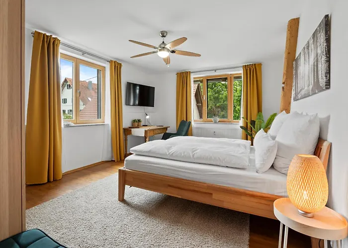 Fe Wo Brunnen - 120 Qm - Ruhige Lage - Viel Natur- Komfortabel - Grosser Balkon Und Garten - 3d Rundgang Verfuegbar 아파트 *