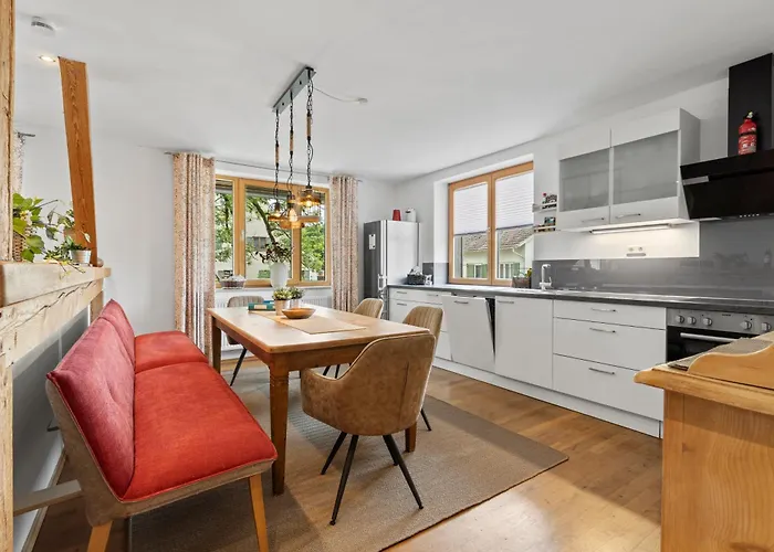 Fe Wo Brunnen - 120 Qm - Ruhige Lage - Viel Natur- Komfortabel - Grosser Balkon Und Garten - 3d Rundgang Verfuegbar *